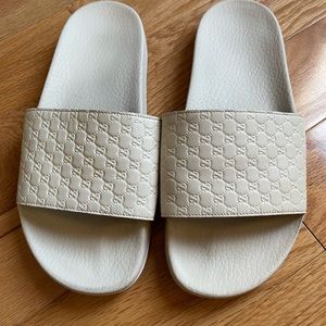 Gucci GG slide sandal